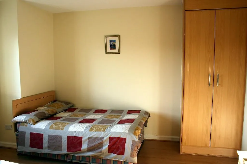 Cuirt Na Rasai Apartament Galway
